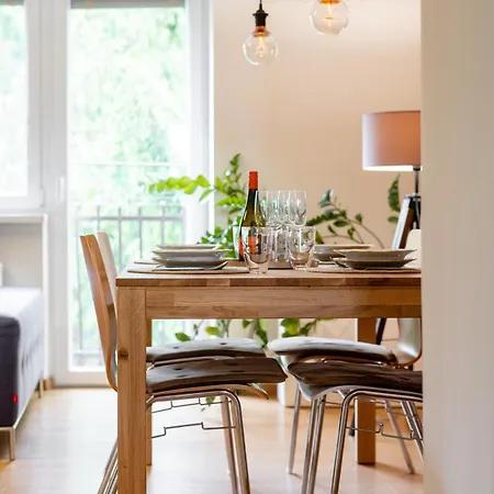 Smartapartment Spiegelsal Trnava, 200m Center アパート