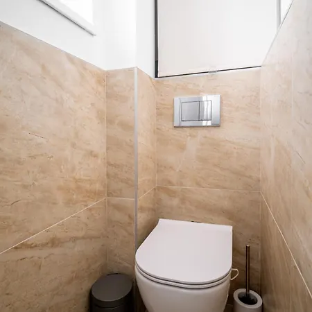 Smartapartment Spiegelsal Trnava, 200m Center アパート トルナヴァ