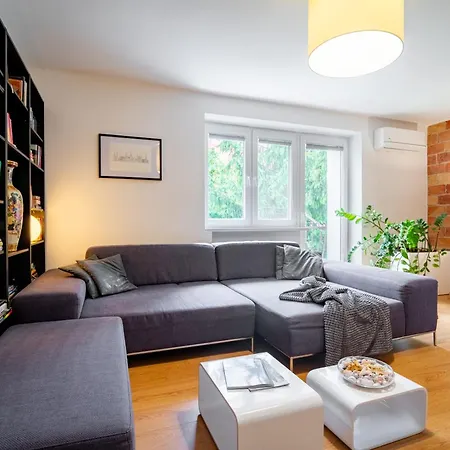 Smartapartment Spiegelsal Trnava, 200m Center *