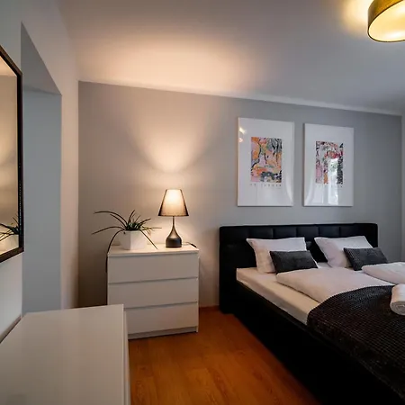 Apartment Smartapartment Spiegelsal Trnava, 200m Center Trnava